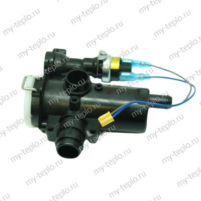 Гидроузел с фильтром и датчиком давления для котла Navien Deluxe C 13-35 (gidrouzdatdavlDeluxeC)